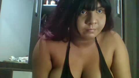 Snapshot of lunawollf chatting on 10.14.25 lunawollf online show from 10.14.25