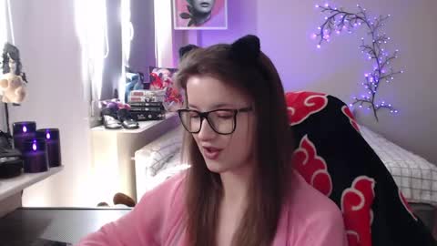 LunaXcherry online show from 05.01.26