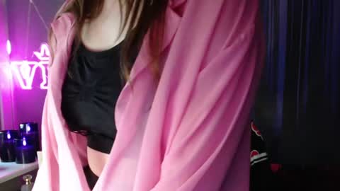 LunaXcherry online show from 06.17.26