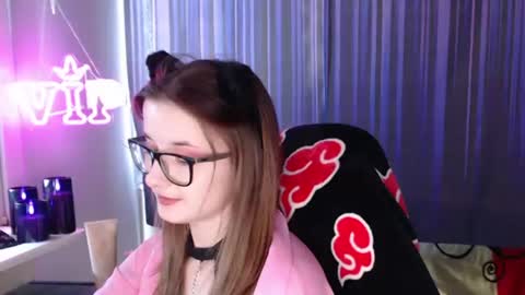 LunaXcherry online show from 06.22.26