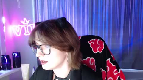 LunaXcherry online show from 07.20.26