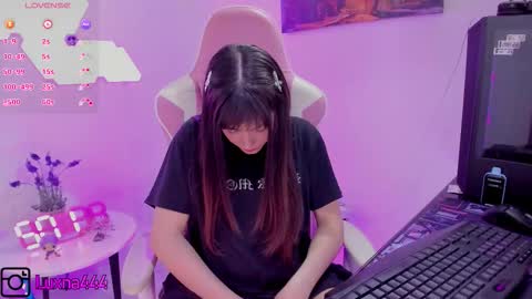   online show from 09.19.25