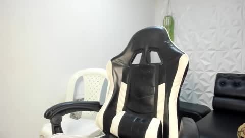 lunay_bigcock420 online show from 03.10.26