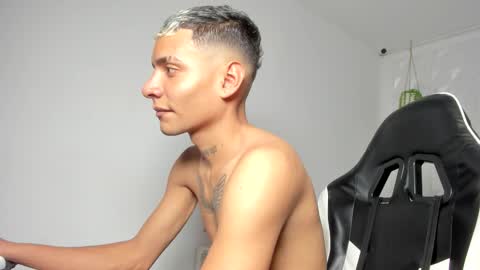 lunay_bigcock420 online show from 03.18.26