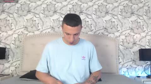 Luna and Kian online show from 04.19.26