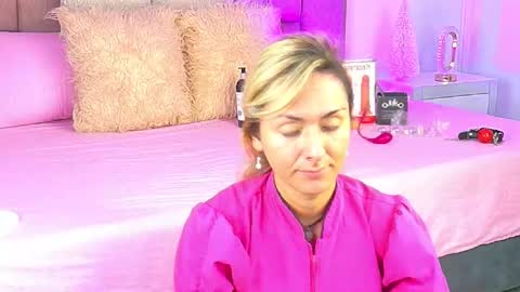 lunitadiva online show from 12.16.25