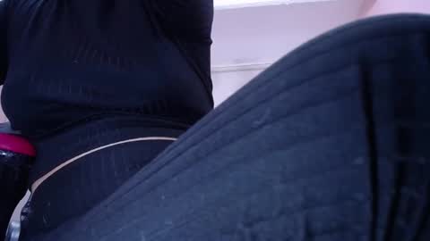 Katty   what ever do you want on my pv is for extra tokens minimi 250 tks ty u for understand online show from 03.03.25