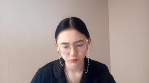 Roxie online show from 04.02.26