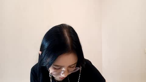 Roxie online show from 04.21.26
