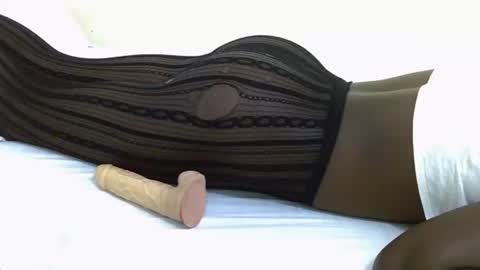 sweet girl online show from 02.12.25