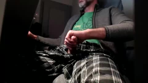 Snapshot of lure4beef chatting on 12.02.24 lure4beef online show from 12.02.24