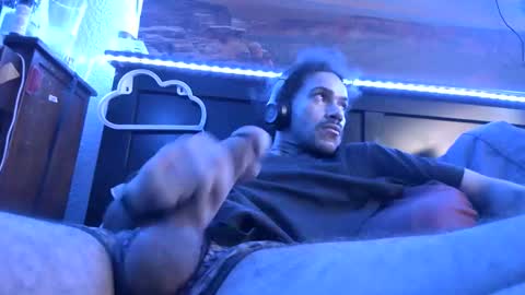 Snapshot of lurkus chatting on 12.10.24 lurkus online show from 12.10.24