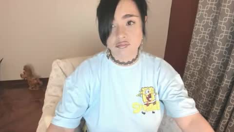 Snapshot of luscious86 chatting on 10.24.25 PAULINA online show from 10.24.25