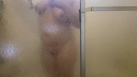 Snapshot of lusciouslibra82 chatting on 01.10.26 .Clarissa. Follow me on Instagram miss buns online show from 01.10.26