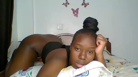 Snapshot of lushlola254 chatting on 10.16.25 lushlola254 online show from 10.16.25