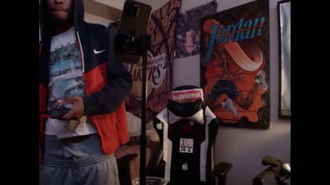 Snapshot of lust_j chatting on 12.03.24 LUST online show from 12.03.24