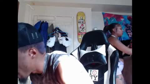 Snapshot of lust_j chatting on 10.21.25 LUST online show from 10.21.25