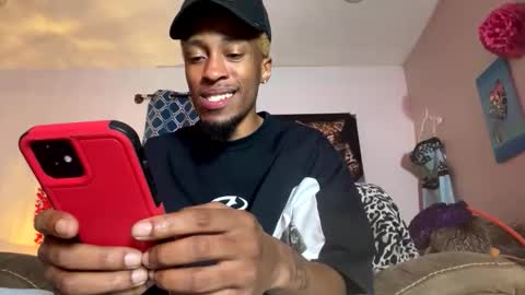 Snapshot of lust_j chatting on 11.24.25 LUST online show from 11.24.25