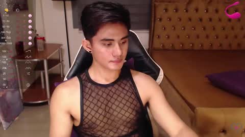 Snapshot of lustdesirex19 chatting on 03.04.25 David online show from 03.04.25