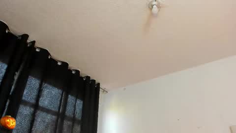 lustful__babe online show from 10.23.25