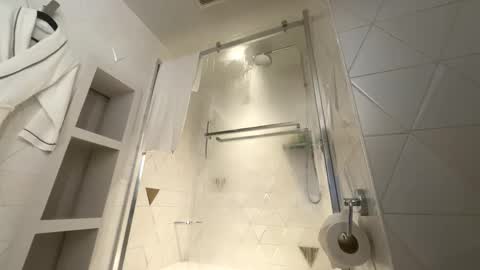 Snapshot of lustful_goat chatting on 09.11.25 lustful_goat online show from 09.11.25