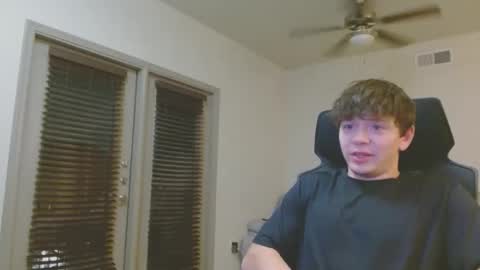 Snapshot of lustfullives chatting on 02.11.26 LustfulLives online show from 02.11.26