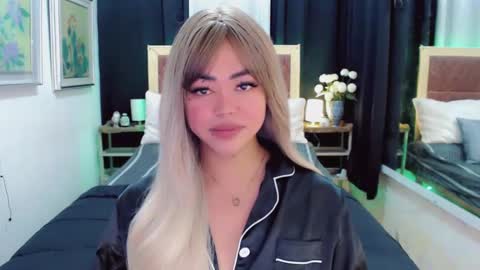 Trina online show from 01.08.25