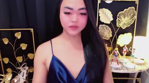 Trina online show from 03.23.26