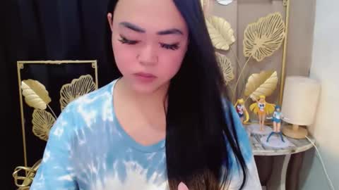 Trina online show from 04.22.26