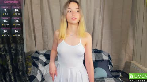 Snapshot of lusty_miss_di chatting on 01.14.25 Isabel online show from 01.14.25