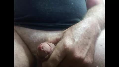 Snapshot of lutorres chatting on 09.28.25 lutorres online show from 09.28.25