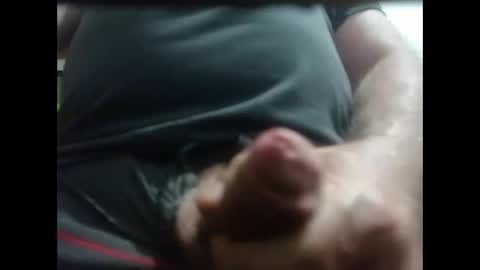 Snapshot of lutorres chatting on 11.03.25 lutorres online show from 11.03.25