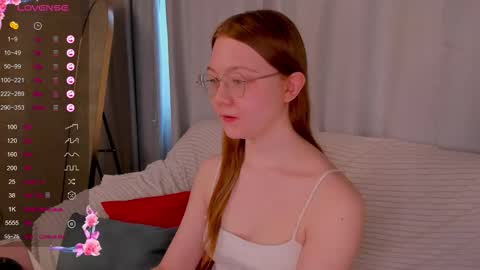 Snapshot of luv_tessa chatting on 03.07.26 Tessa online show from 03.07.26