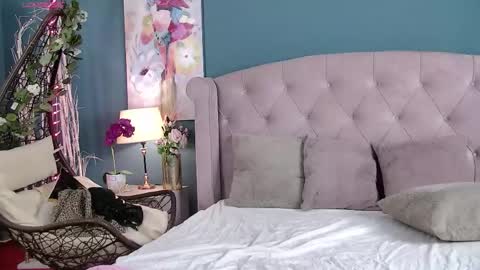 Luviahh  online show from 06.10.26