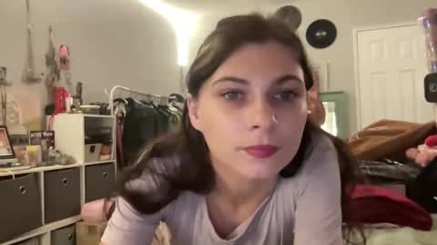 Snapshot of luvkoko chatting on 09.16.25 luvkoko online show from 09.16.25