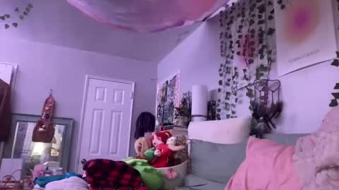 Snapshot of luvkoko chatting on 10.07.25 luvkoko online show from 10.07.25