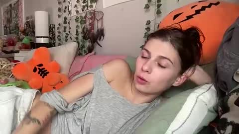 Snapshot of luvkoko chatting on 11.14.25 luvkoko online show from 11.14.25