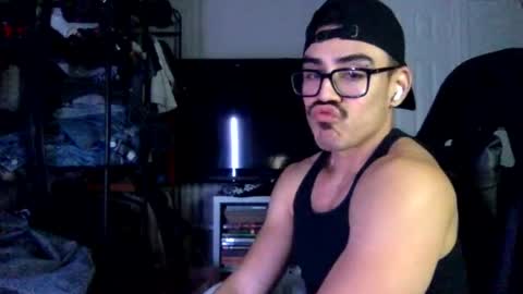 luvrboy77 online show from 06.25.26