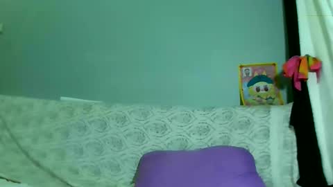 Bee Bee online show from 03.06.25