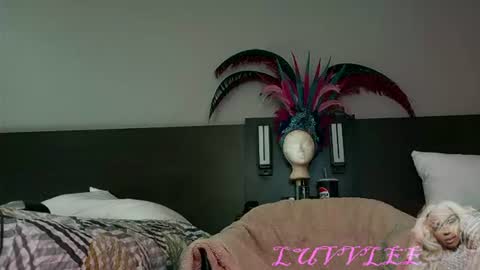 luvvlee online show from 06.21.26