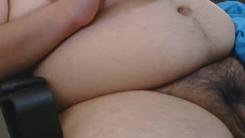 Snapshot of luvvslutss22 chatting on 10.02.25 luvvslutss22 online show from 10.02.25