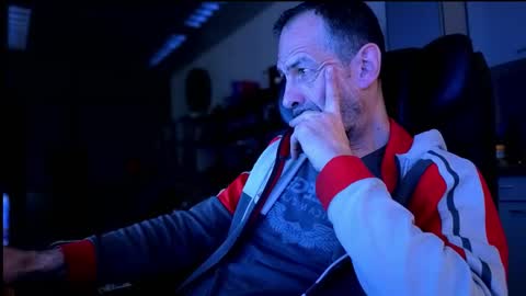 Im a   -  CAMGUY YOU  LIKE to FUCK online show from 11.16.25