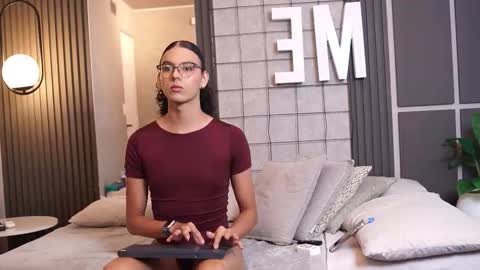 Luxa  online show from 02.26.26