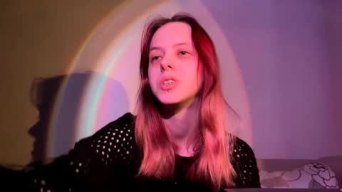 Snapshot of luxemist chatting on 11.13.25 Luna online show from 11.13.25