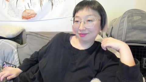 LuxGray online show from 12.20.25