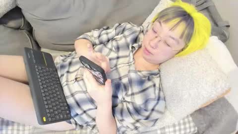 LuxGray online show from 02.22.26