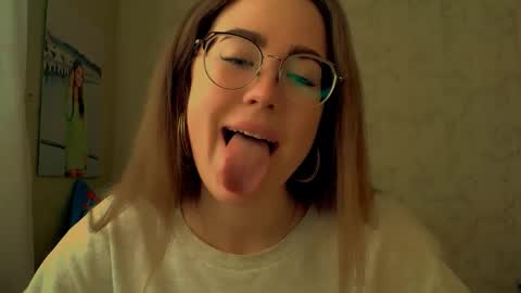 Katie online show from 04.19.26