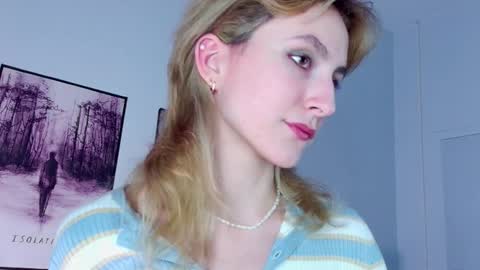 Snapshot of luxrayi chatting on 01.18.25 Ray online show from 01.18.25