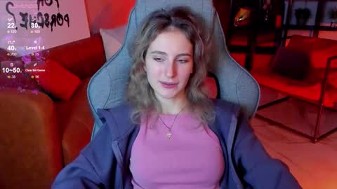 Snapshot of luxrayi chatting on 10.20.25 Ray online show from 10.20.25