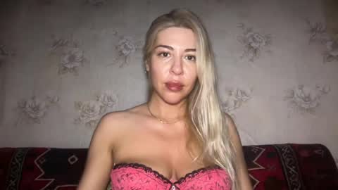 LuxSonyaStar online show from 07.25.26